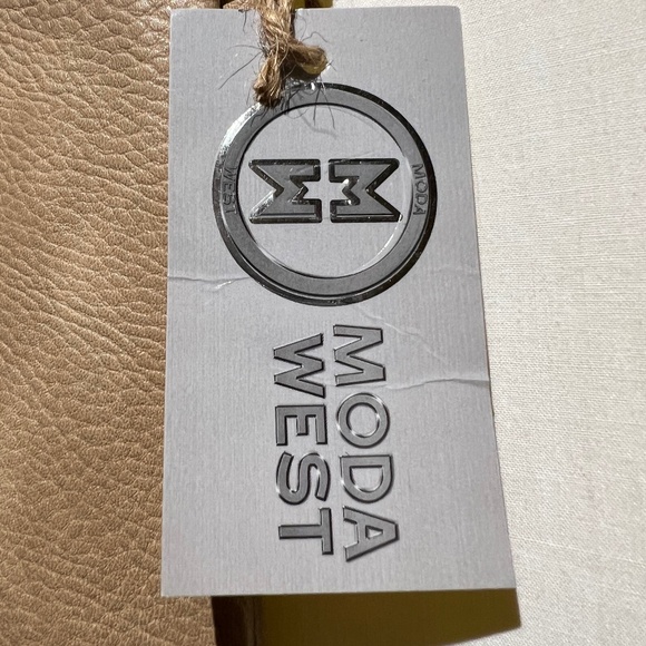 MODA WEST Small Crossbody Bag NWT - Picture 4 of 5